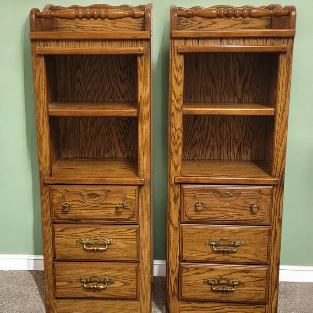 6246-6247 Vintage Country Oak #Bookcase with 3 Drawers