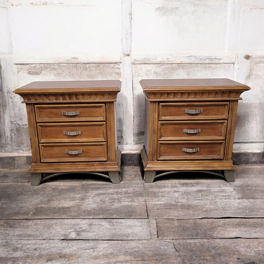 6526-6527 Maple Old World 2 Drawer Nightstand