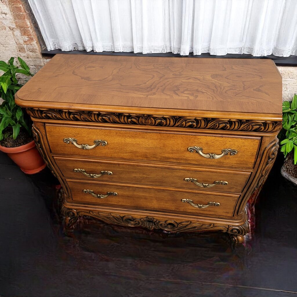 6647 Ornate Old World 3 Drawer #Chest