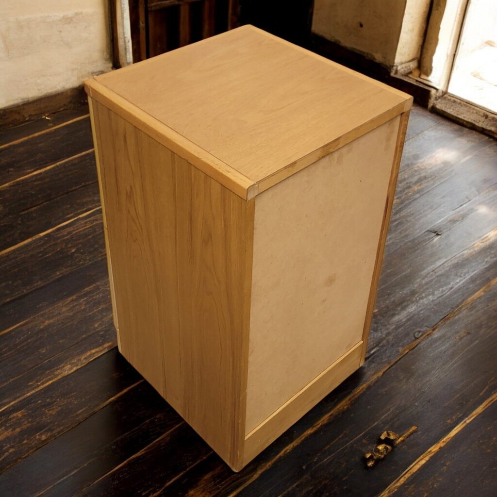 6712 Contemporary Oak 2 Drawer File Cabinet with Locking Cabinet