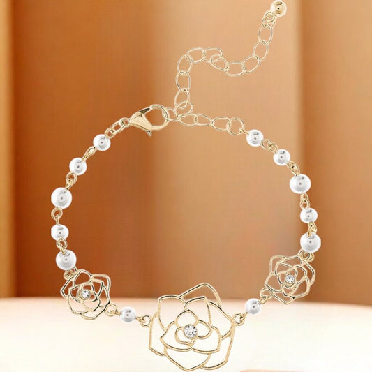 Gold Faux pearl Rose Cutouts Bracelet Used * Gifts & Speciality