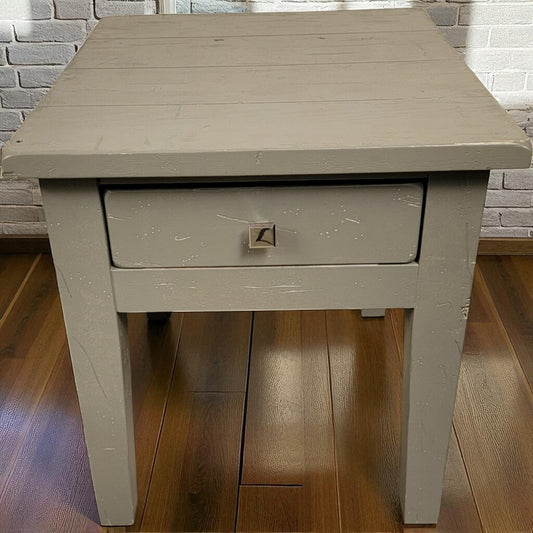 6991 Gray Broyhill Side Table with Drawer Gray Used ~ Furniture