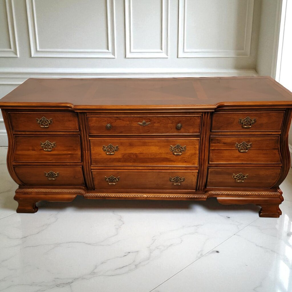 7022 Fairmont Designs Bombay 9 Drawer Dresser