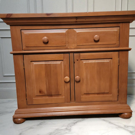 7045 Broyhill Kitchen Tile Top #Buffet