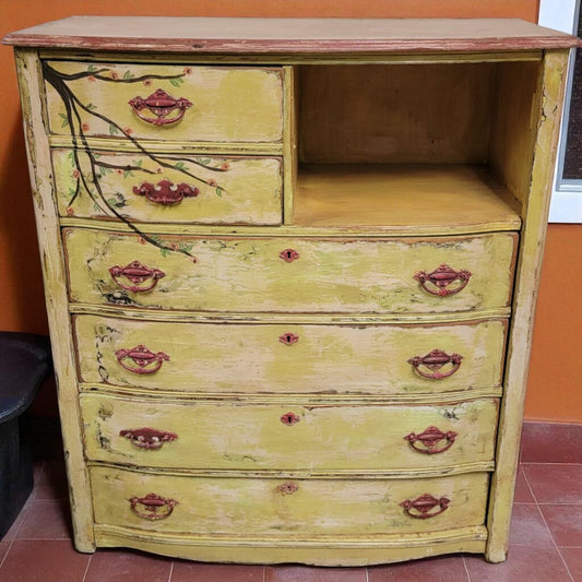 7082 Handpainted Rustic 6 Drawer Chest with Cubby