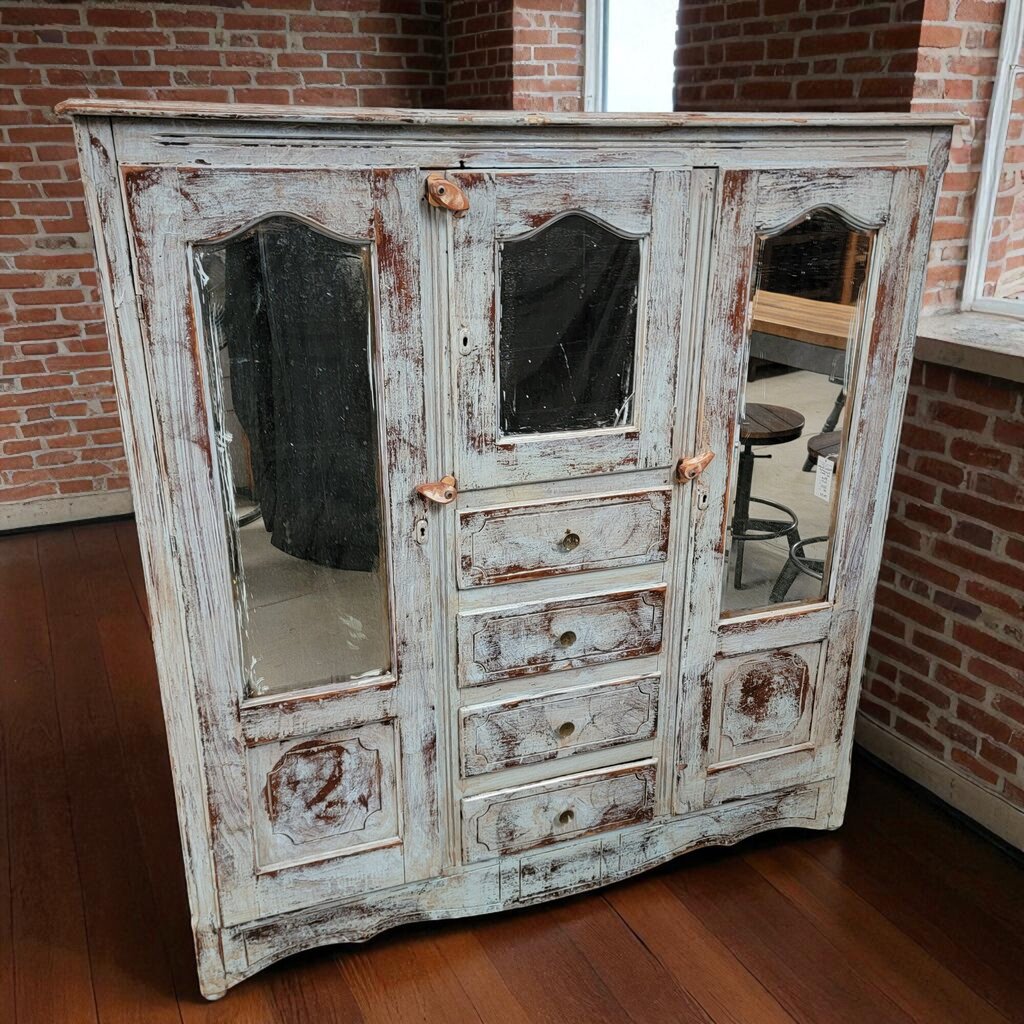 7089 Rustic and Chippy Wardrobe Cabinet with 4 Drawers Used ~ Furniture
