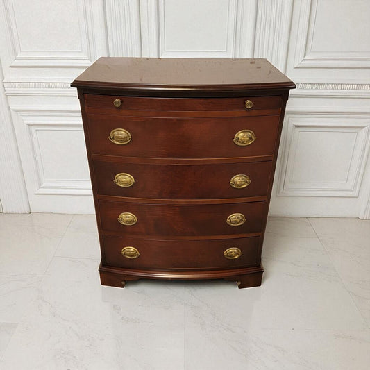 7118 Elegant Vintage Cherry 4 Drawer #Dresser with Slide out Tray and 4 Drawers Used ~ Furniture