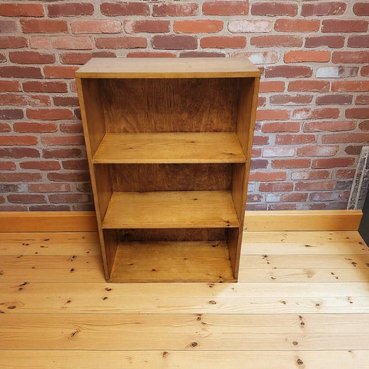 7144 3 ft tall Solid Wood Bookcase Used Furniture