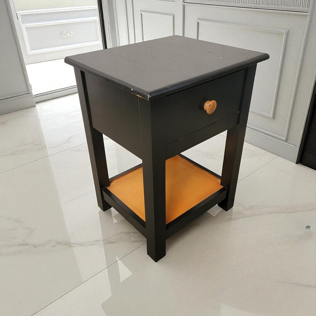 7195 Chippy Broyhill Nightstand with Drawer ~ Furniture