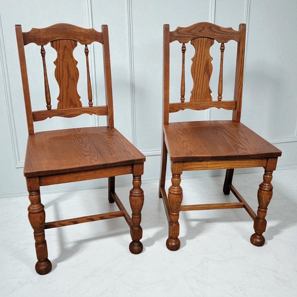 7215-7216 Vintage Oak Side Chair Used Furniture