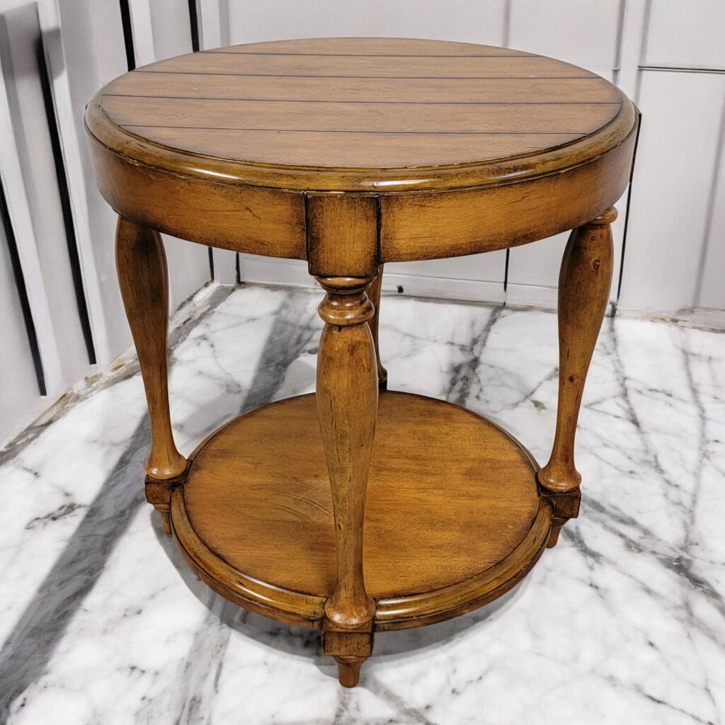 7255 Wormwood 2 Tier Round Accent Table Used ~ Furniture