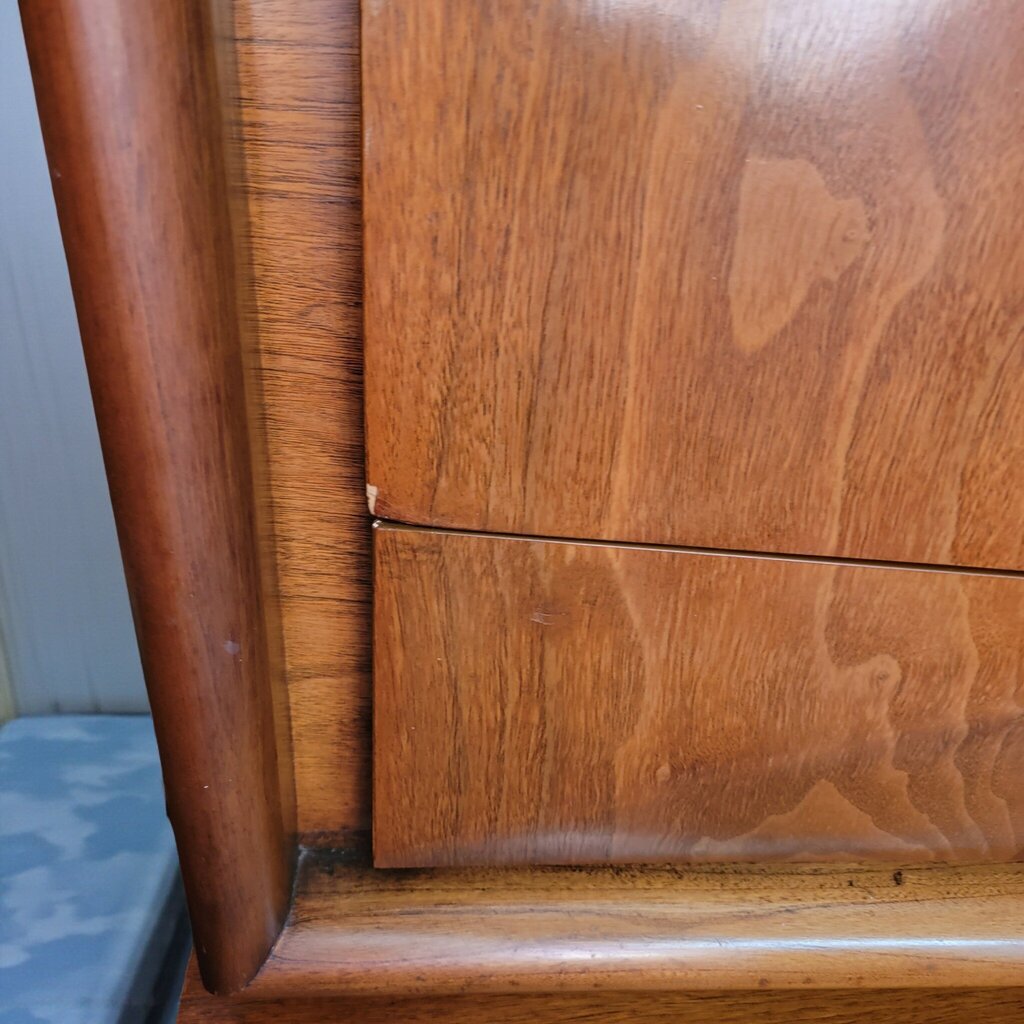 7306 MId Century United Furniture Diamond Front Walnut Dresser ~ Furniture