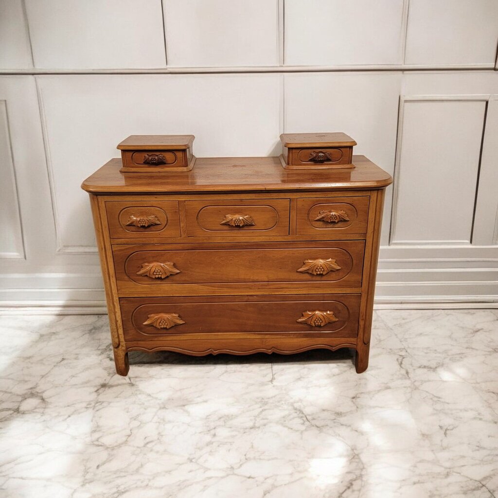 7341 Antique 7 Drawer Walnut #Dresser Used ~ Furniture