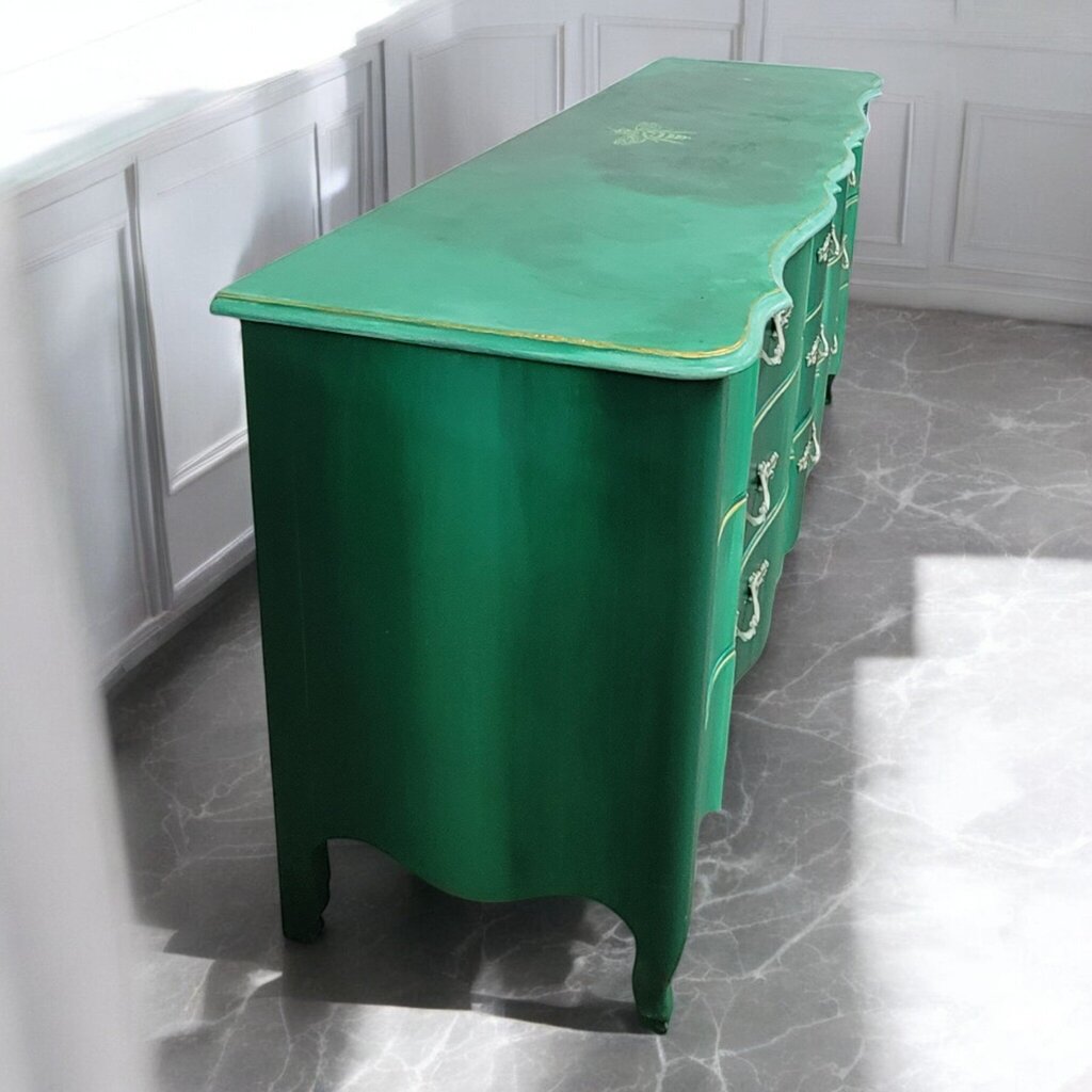 7362 Shamrock Green 9 Drawer French Provincial Dresser ~ Furniture