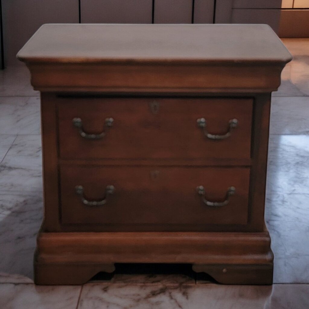 7370 Broyhill 2 Drawer #Nightstand Used ~ Furniture