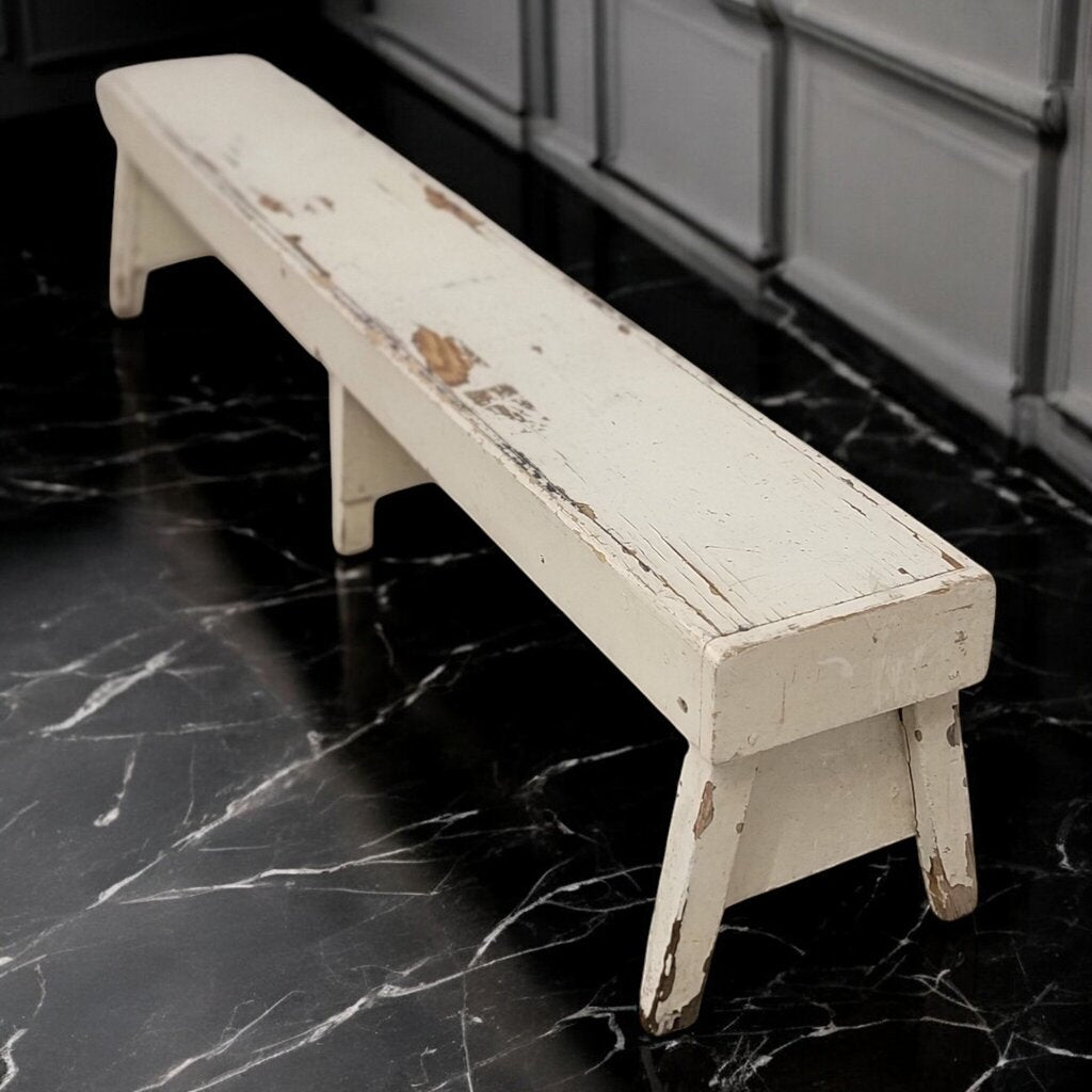 7371 Chippy White Quad Bench ~ Furniture