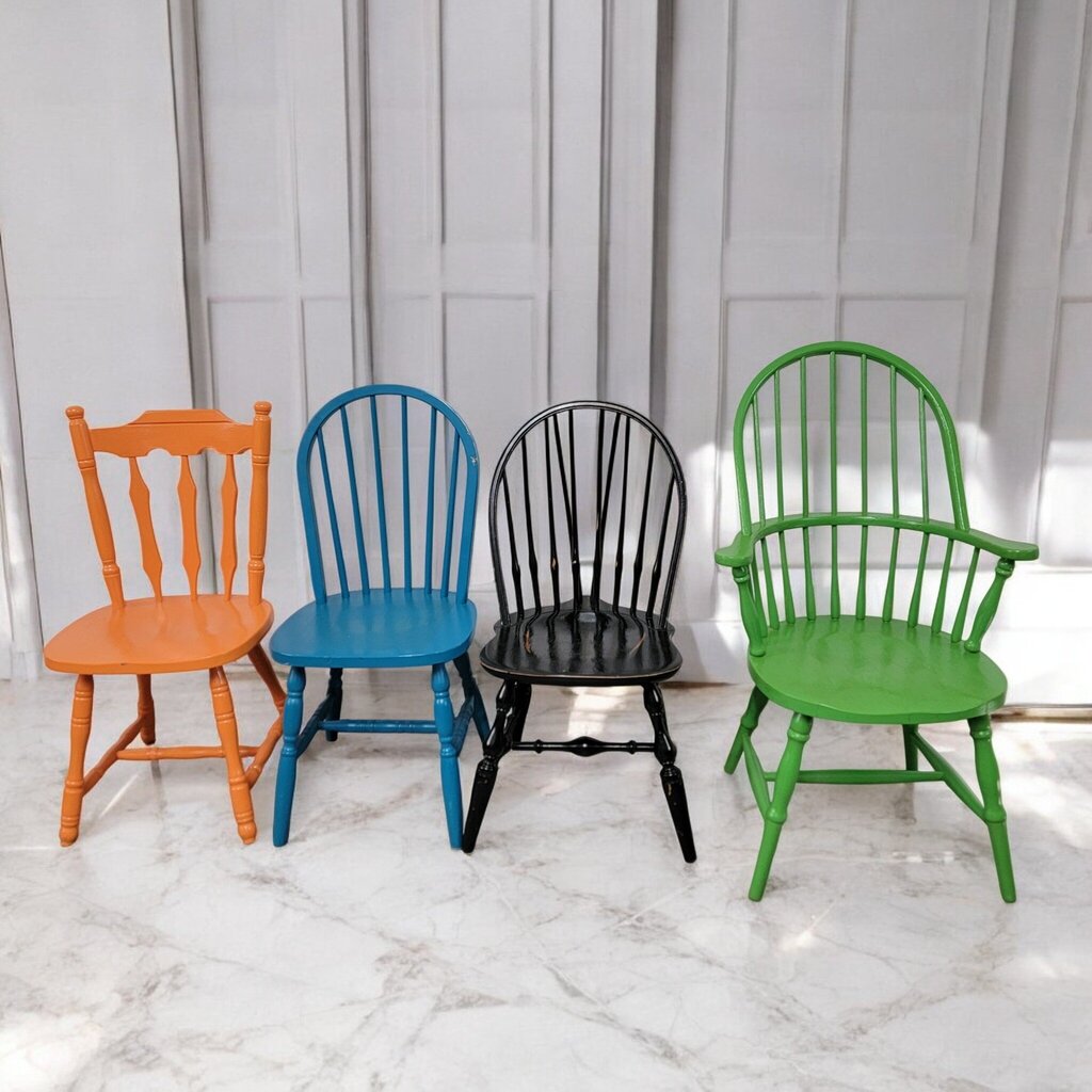 7385 Round Turquoise Dining Table with 4 Colorful Chairs ~ Furniture