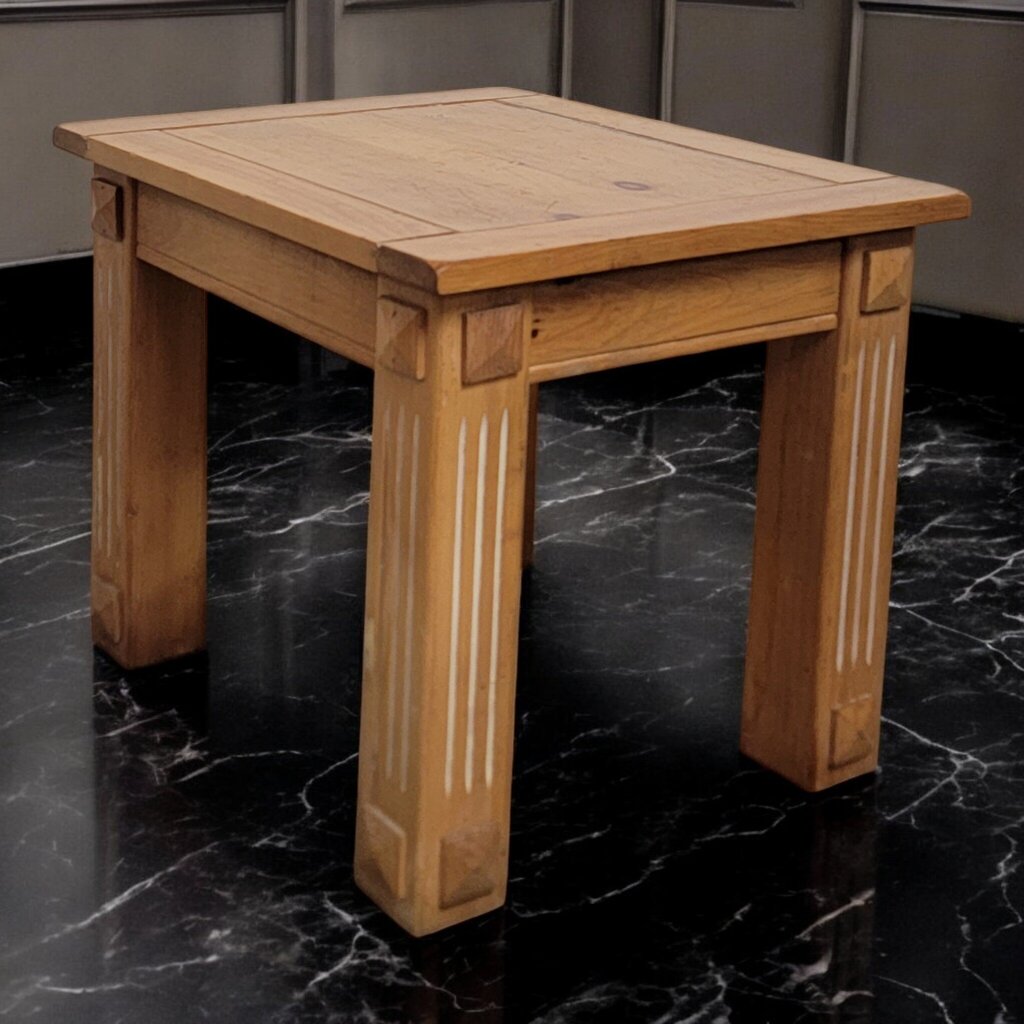 7394 Knotty Pine Fluted Side Table Used ~ Furniture