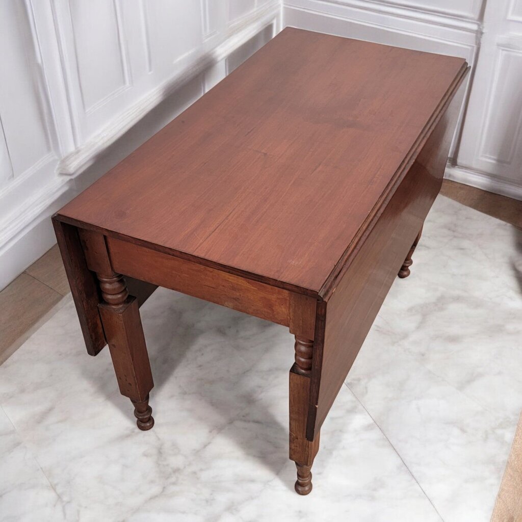 7396 Antique Dropleaf Dining Table