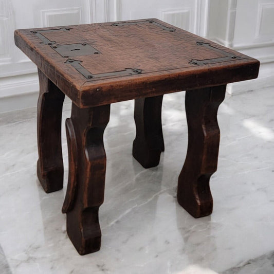 7411 Rustic Pine and Iron Keyhole Side #Table Used ~ Furniture
