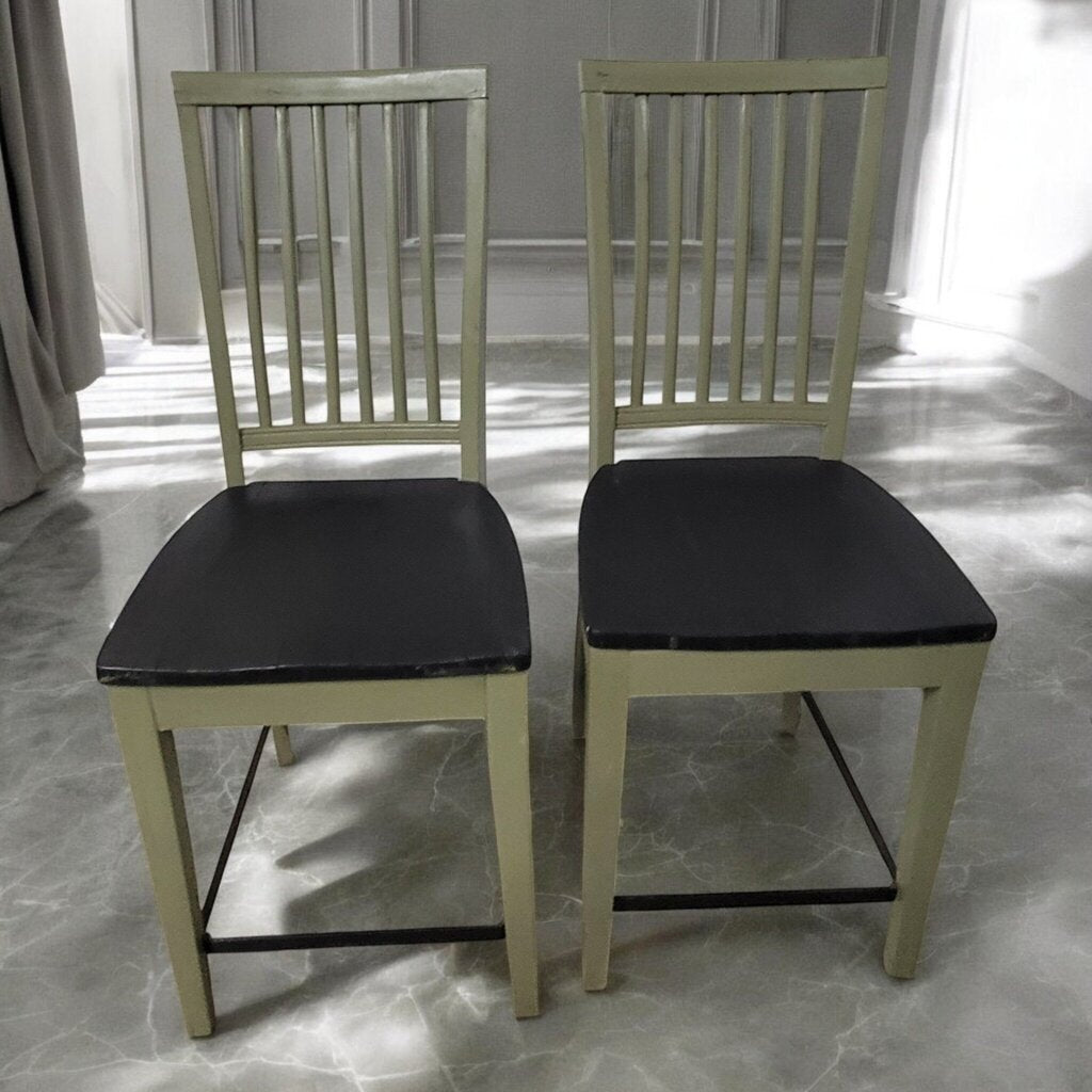 7431-7432 Green and Black Windsor #Barstool