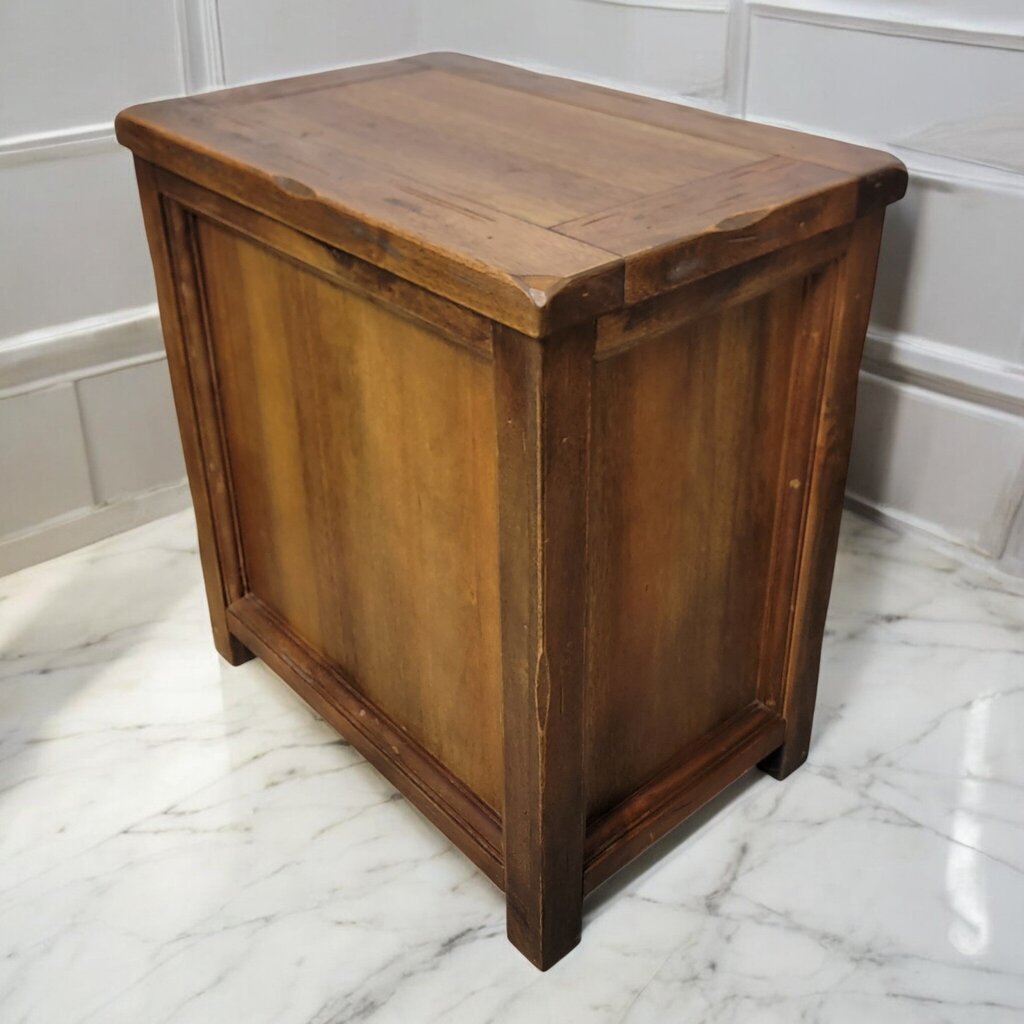 7434 Heavy Pine Side #Table with Metal Grate Door