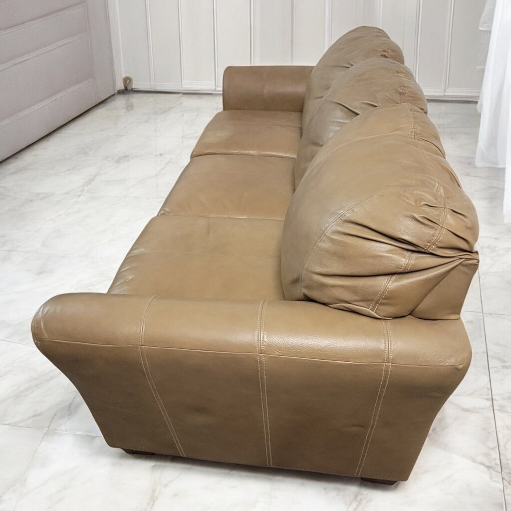 7496 Taupe Leather Sofa