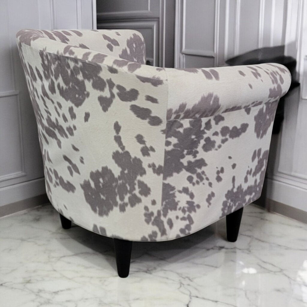 7497 Gray Cowprint Arm #Chair