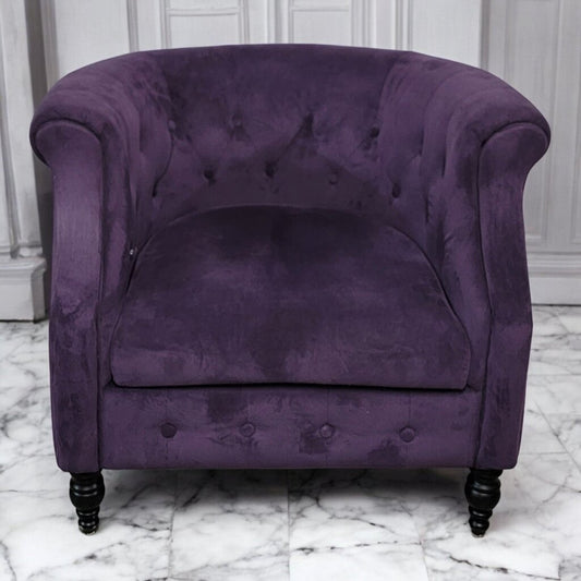 7533 Tufted Plum Velvet Accent Chair