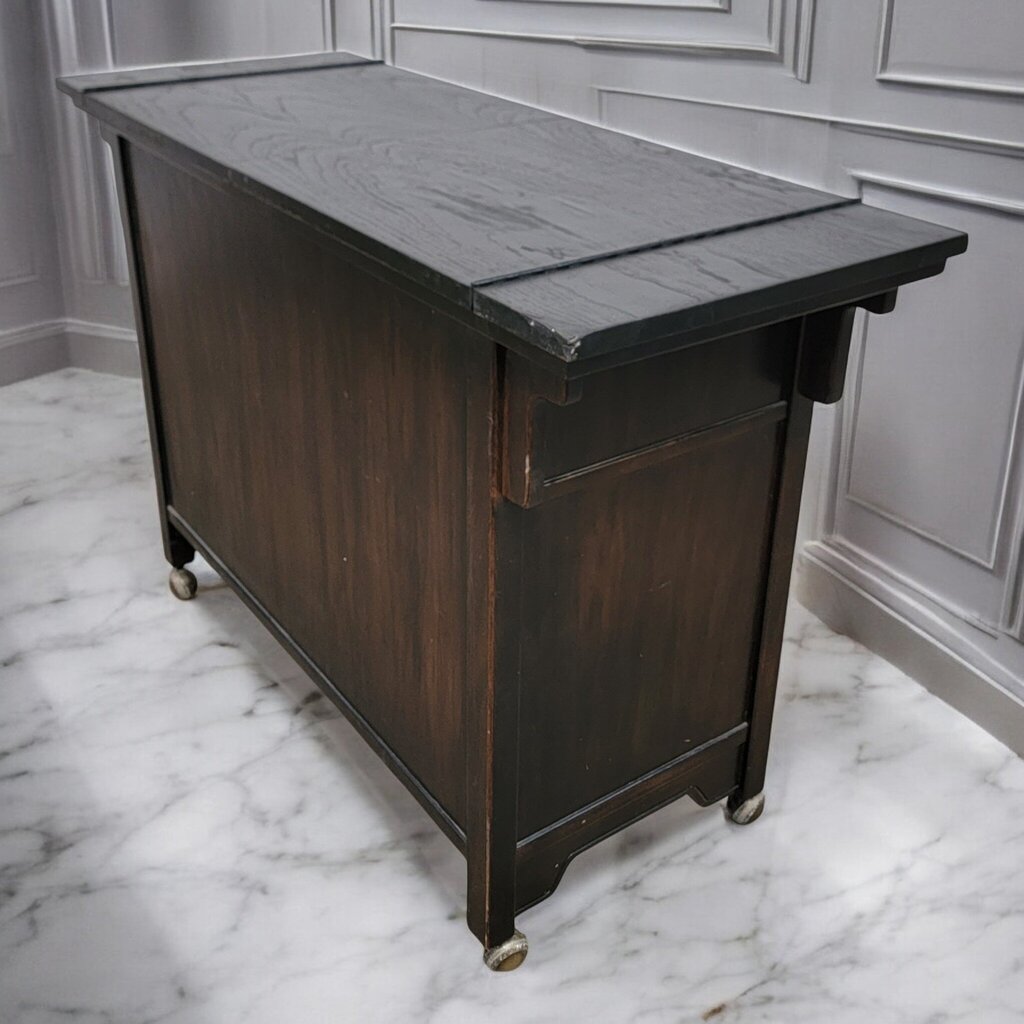 7548 Vintage Oak #Bar Cart