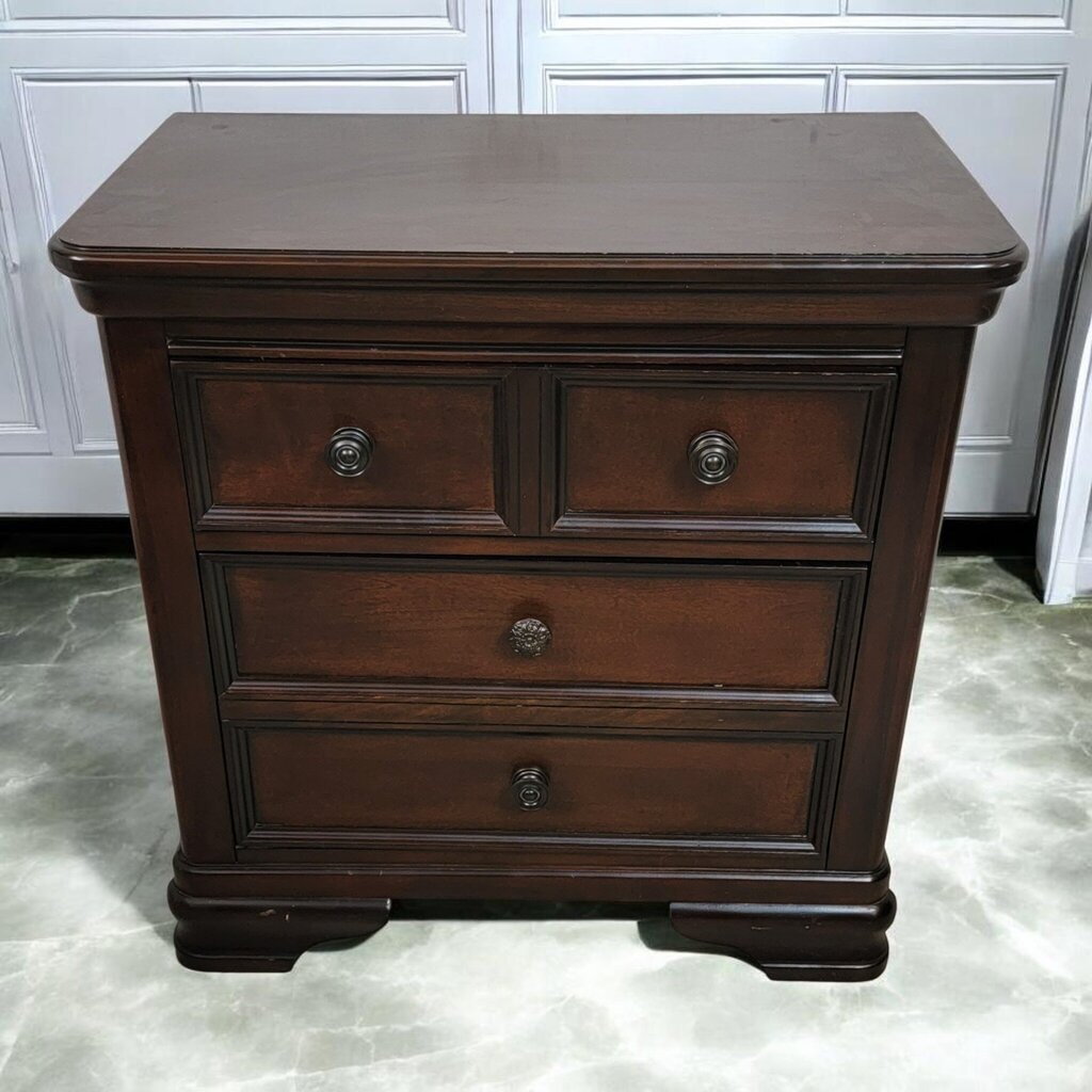 7696 Mansion Style Nightstand