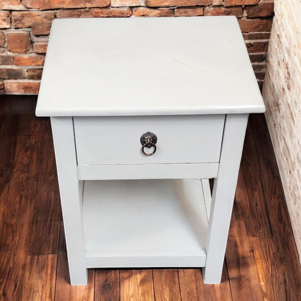 7745 White Wood Nightstand with Drawer