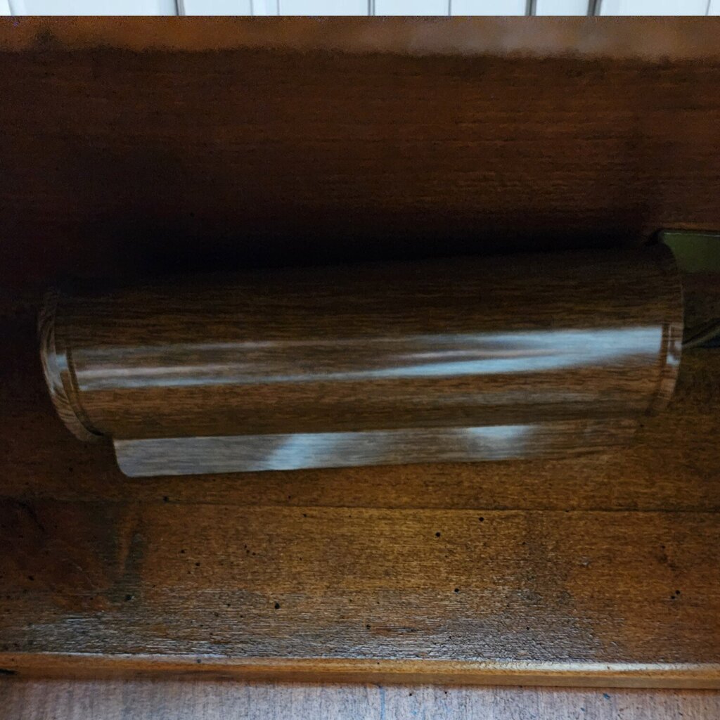 7751 Bubble Glass Lighted Curio #Cabinet