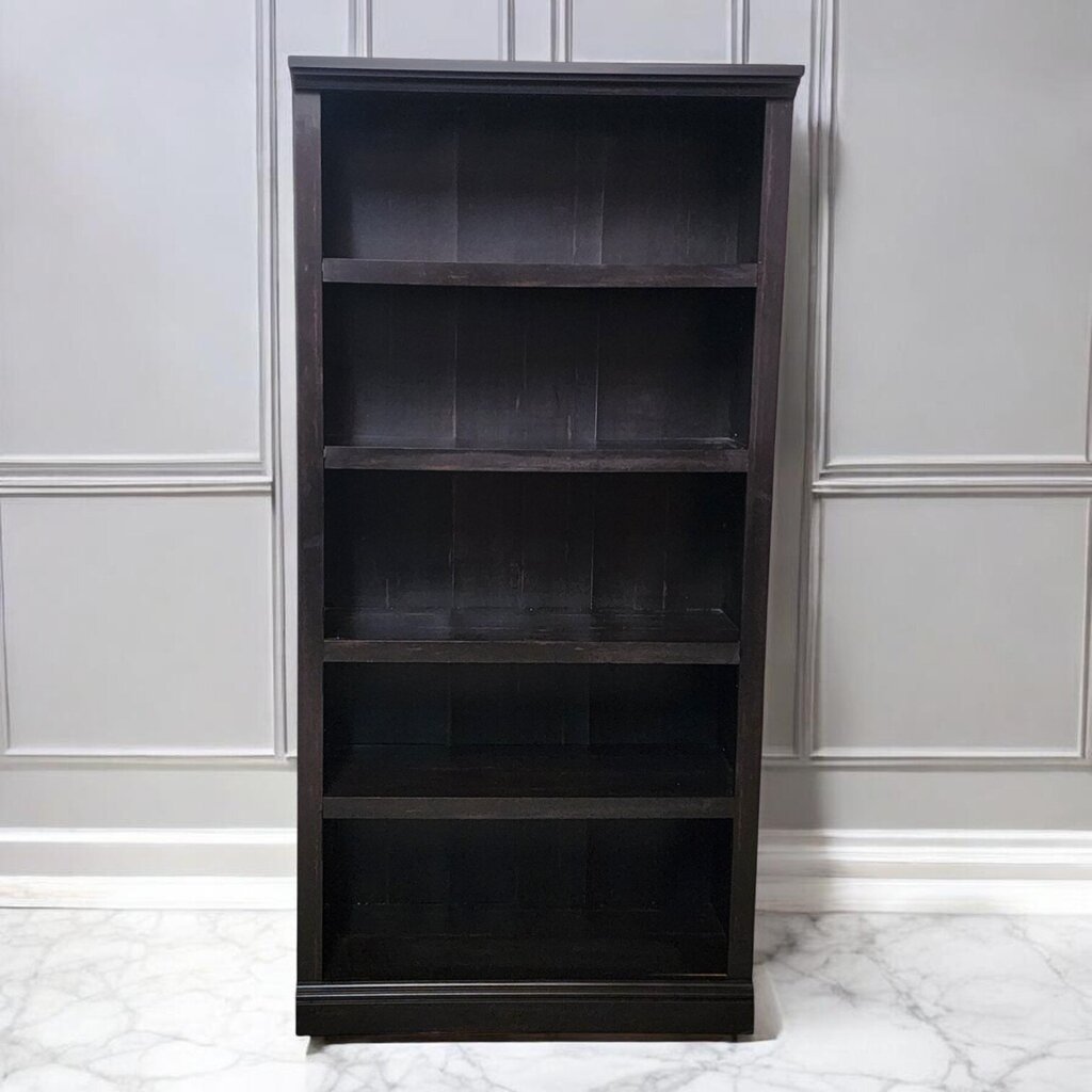 7759 Espresso Farmhouse #Bookshelf