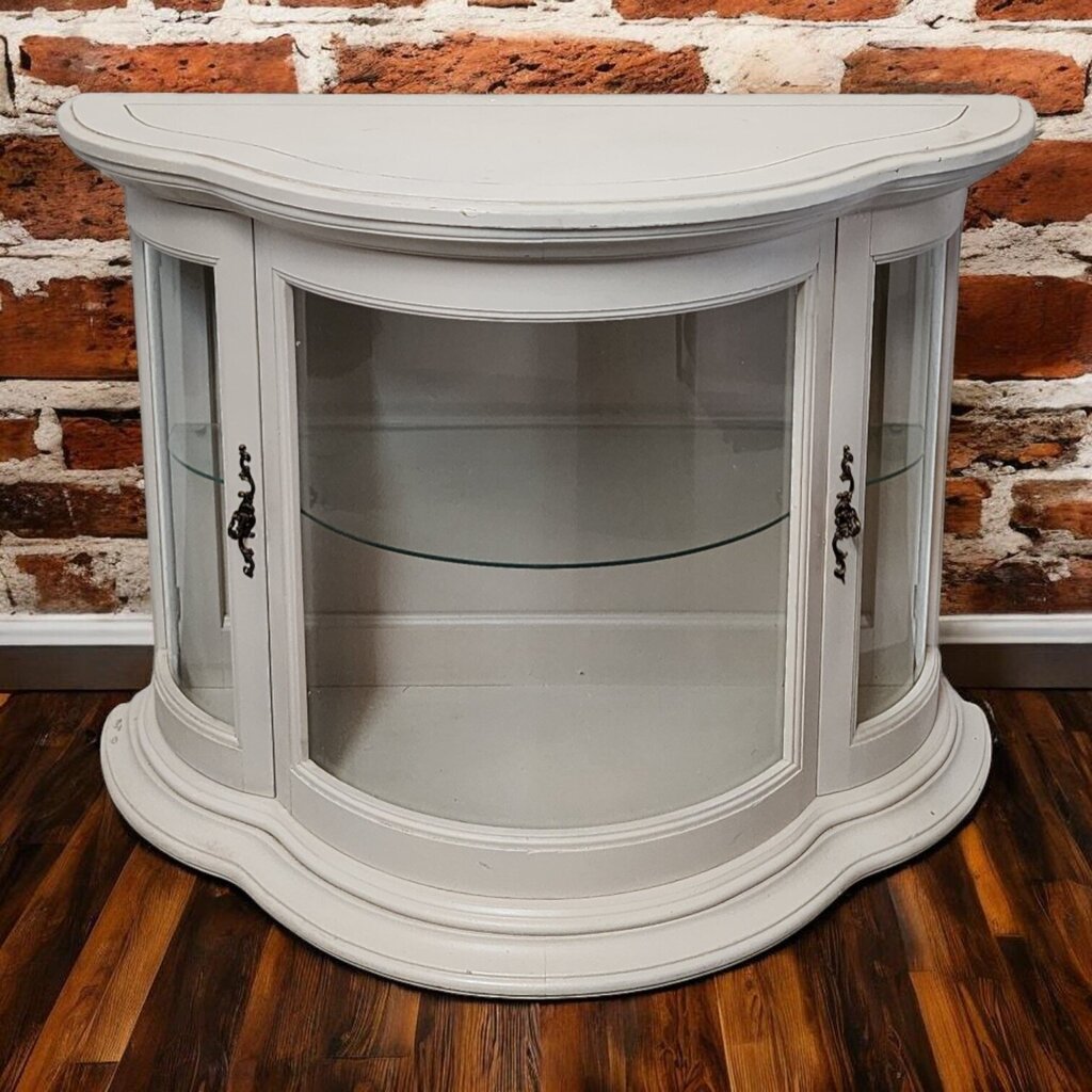 7761 Vintage Curved Front Lighted Curio #Cabinet