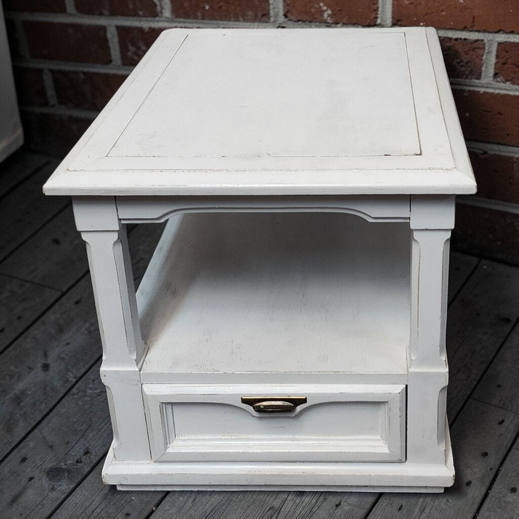 7795 Vintage Harmony White 2 Tier Side Table with Drawer Used ~ FURNITURE
