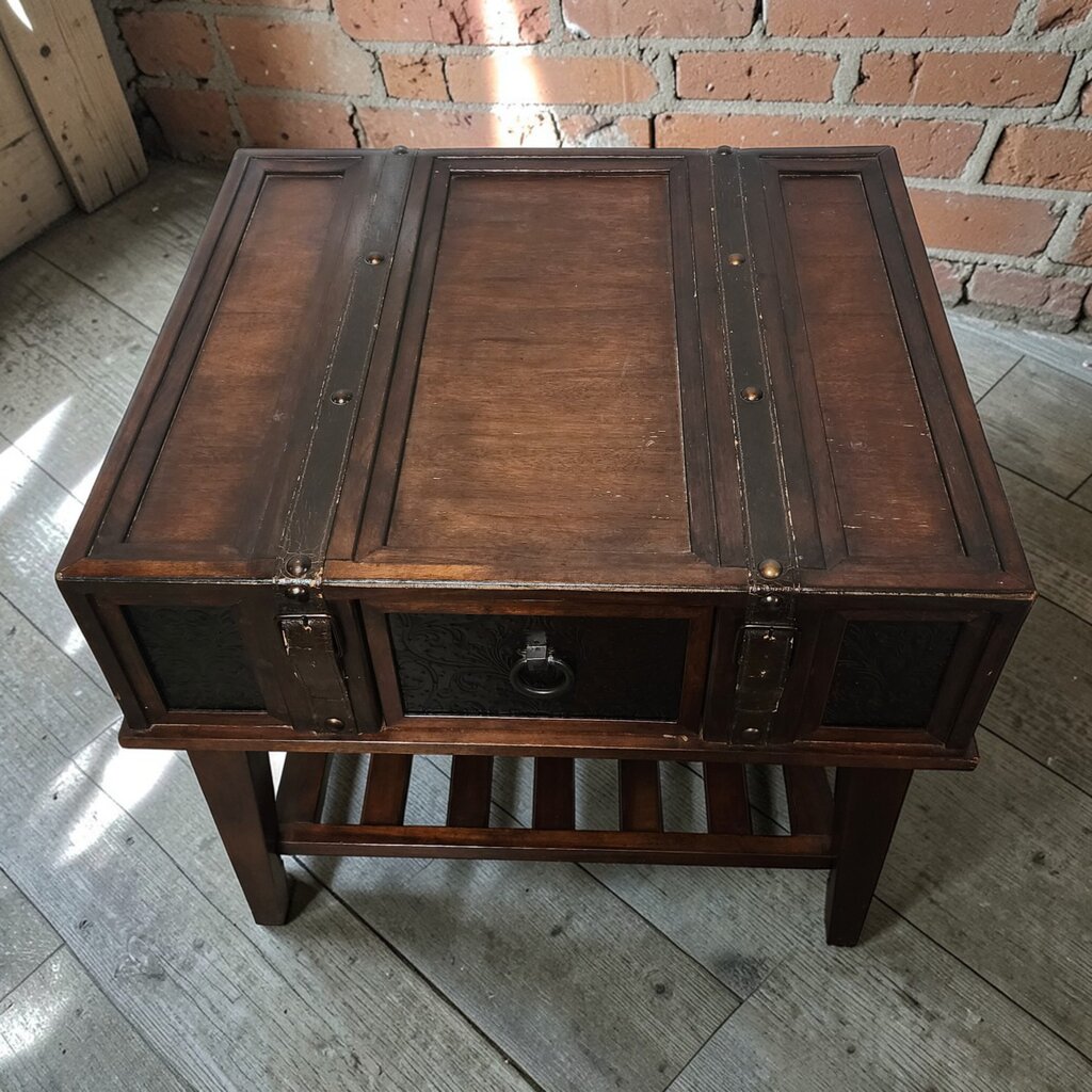 7797 Trunk Side #Table with Shelf ~ FURNITURE