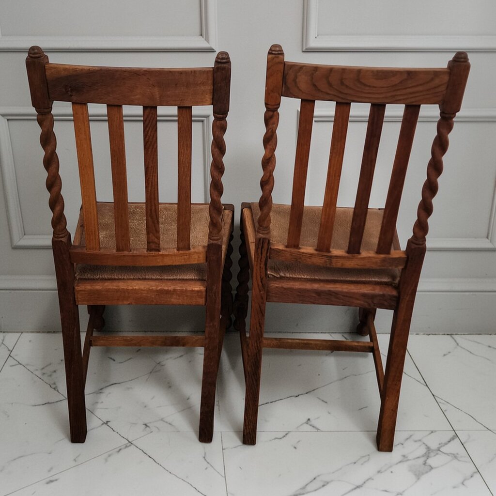 7832-7833 Vintage Oak Turned Post Dining Chair ~ FURNITURE