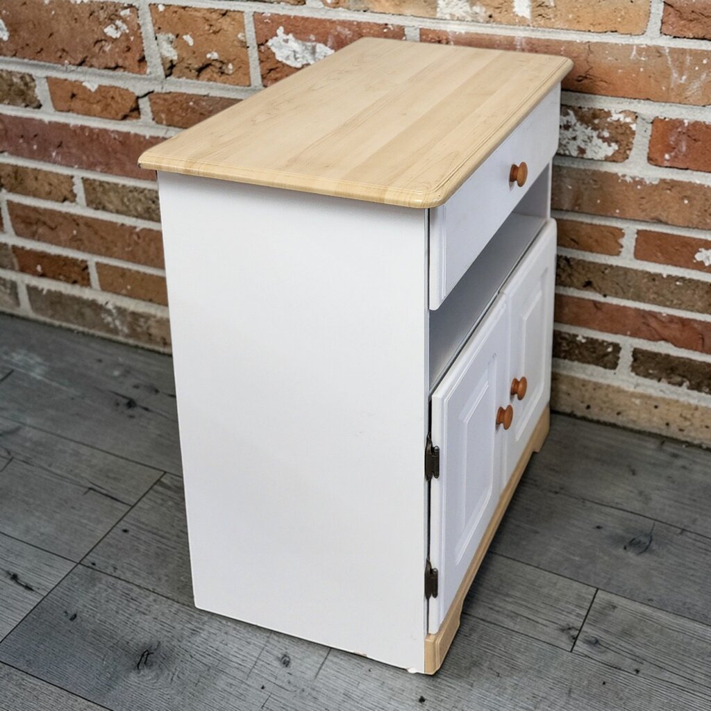 7846 White and Wood Rolling Kitchen #Cart