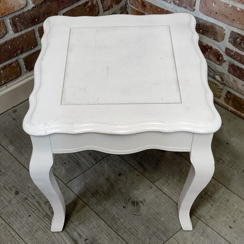 7852 White Queen Anne Side #Table ~ FURNITURE