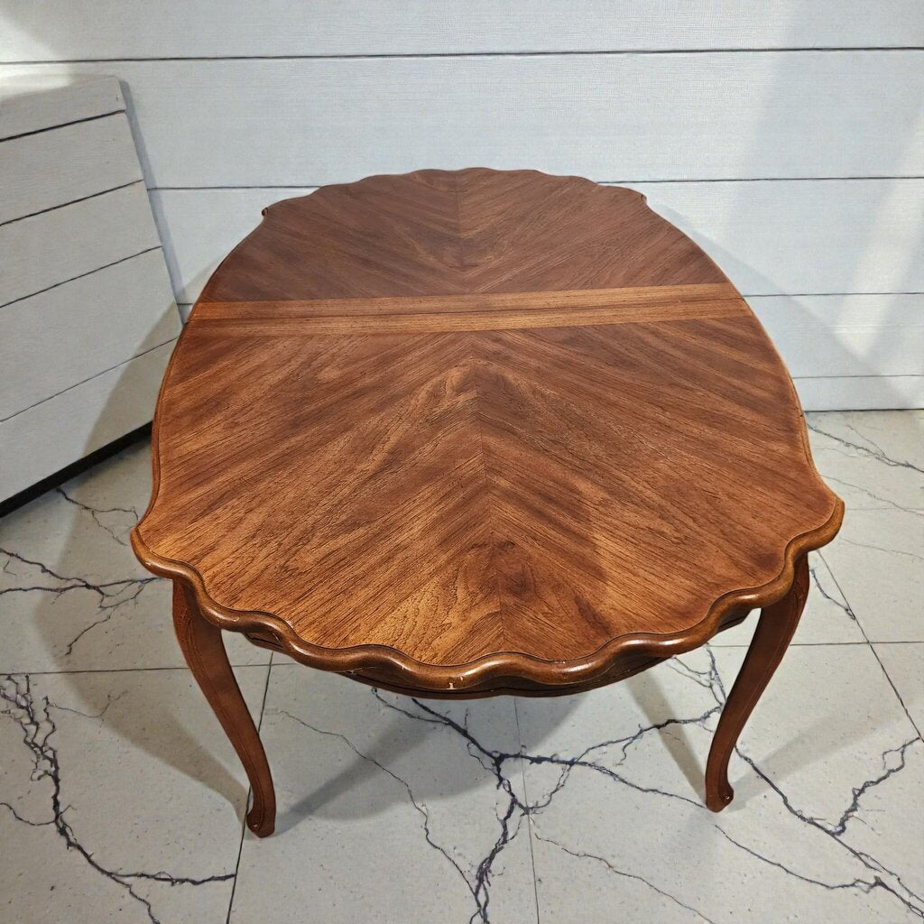 7916 Mid-Century French Provincial Scalloped Extension Dining #Table