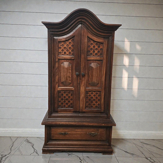 7926 Vintage Pulaski Spanish Colonial Revival #Armoire