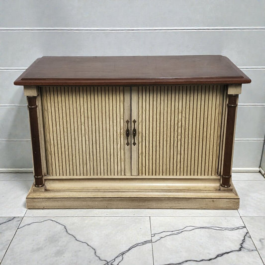 7934 Vintage Hollywood Regency Style #Console Cabinet