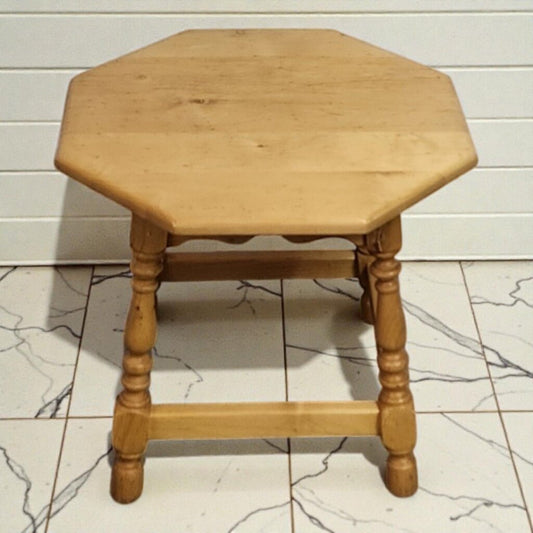 7946 Colonial Pine Octogonal Side Table