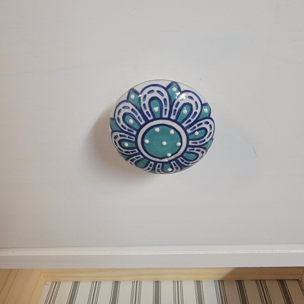 7969 White 2 Drawer Nightstand with Ceramic Knobs