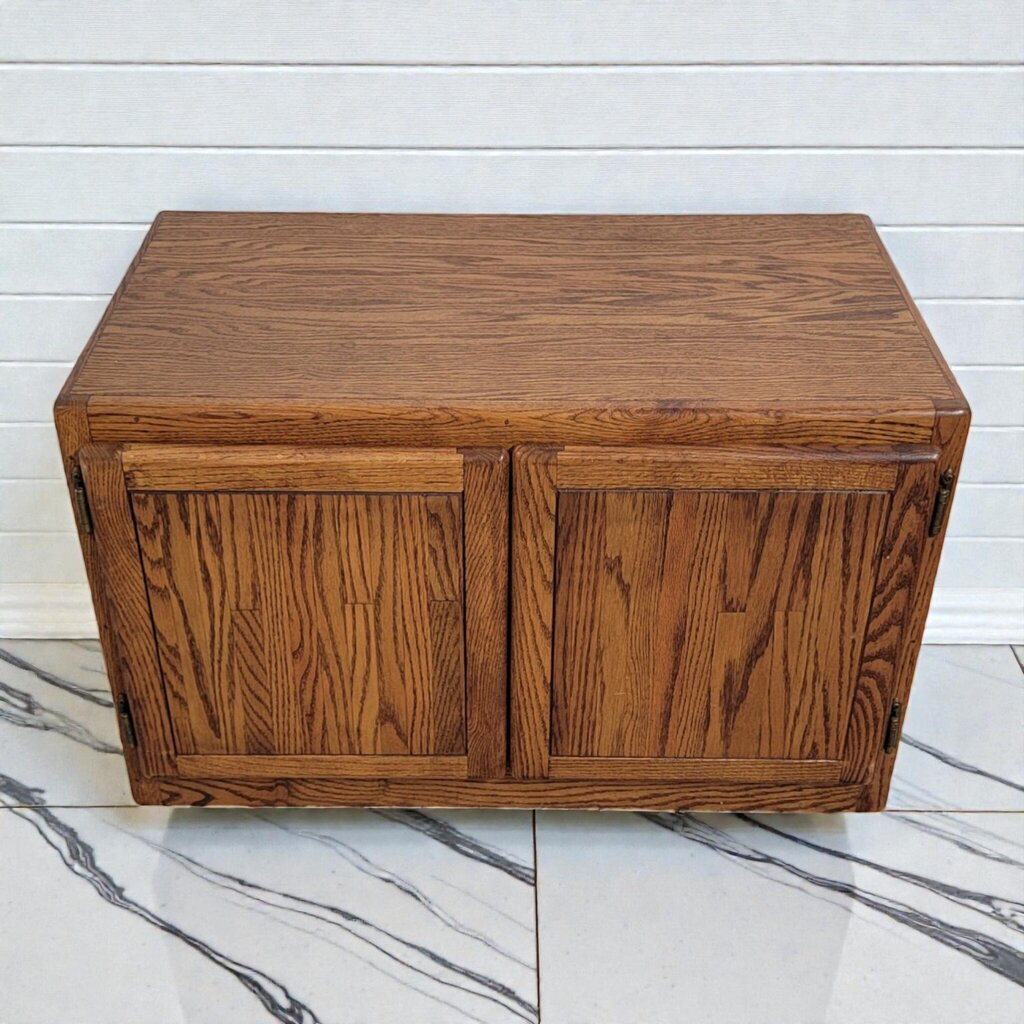 7974 Oak Rolling Media #Cabinet