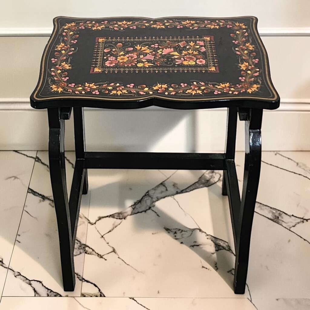 8097 Medium Black Floral Side #Table