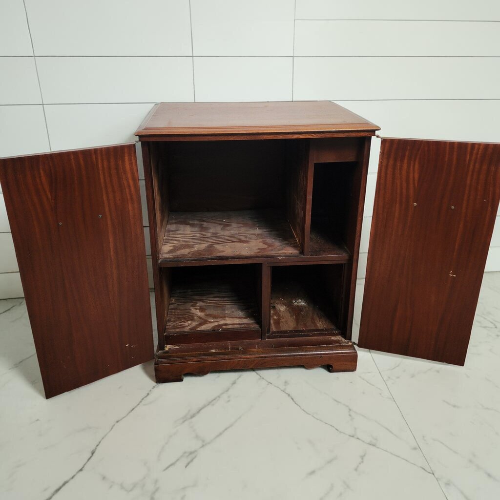 8107 Vintage Mahogany Book Matched 2 Door #Cabinet