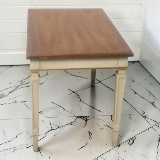 8121 Classical Side Table
