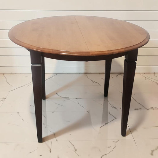 8122 Transitional Two-Tone Extendable Dining Table